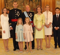 Sus Majestades los Reyes, Su Alteza Real la Princesa de Asturias, Su Alteza Real la Infanta Doña Sofía, Sus Majestades los Reyes Don Juan Carlos y Doñ